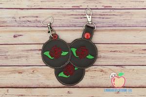 Beautiful Rose with Leaf Keyfob Keychain ITH