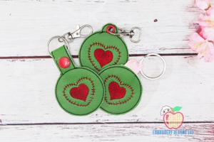 Baseball Heart ITH KeyFob Snaptab