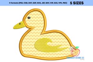 Resting Duckling Applique Design