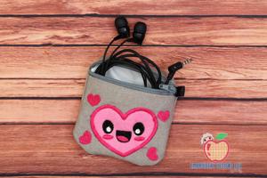 Love Heart Shape ITH Zipper Bag 4x4